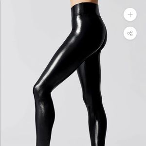 Carbon 38 Takara patent leather leggings! Excellent condition!